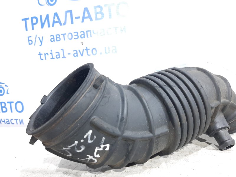 Патрубок воздушного фильтра Sorento 2009-2014 XM 2.0 diesel