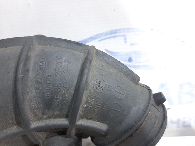 Патрубок воздушного фильтра Sorento 2009-2014 XM 2.0 diesel