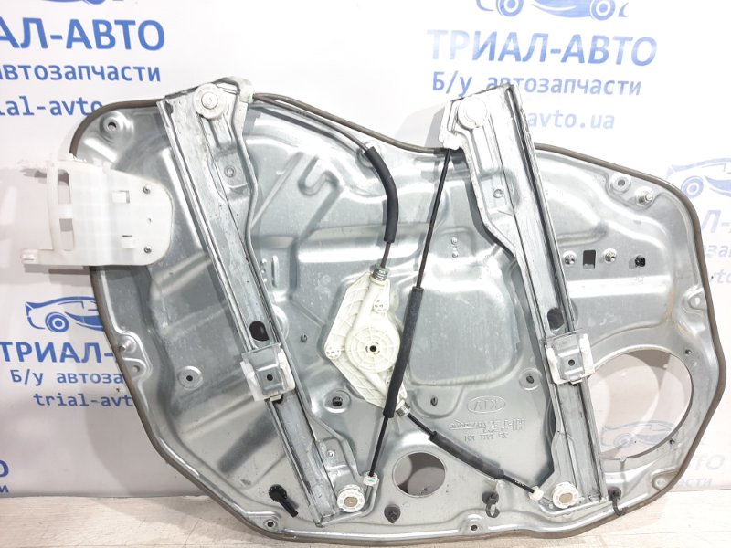 Стеклоподъемник передний правый KIA Sorento XM 2.0 diesel