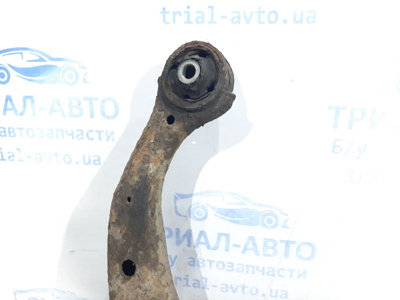 Рычаг правый KIA Sorento XM 2.0 diesel
