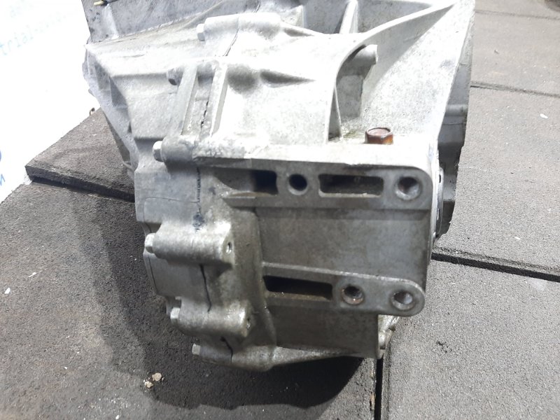 Коробка передач МКПП Sorento 2009-2014 XM 2.0 diesel