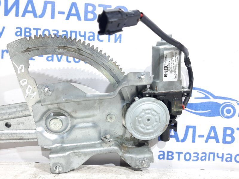 Стеклоподъемник задний левый KIA Sorento BL 2.5 Diesel