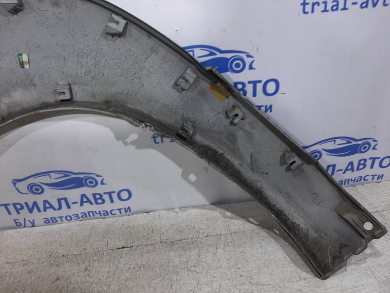 Накладка крыла передняя правая Tucson 2004-2009 JM 2.0 дизель Накладка крыла передняя правая Tucson 2004-2009 JM 2.0 дизель