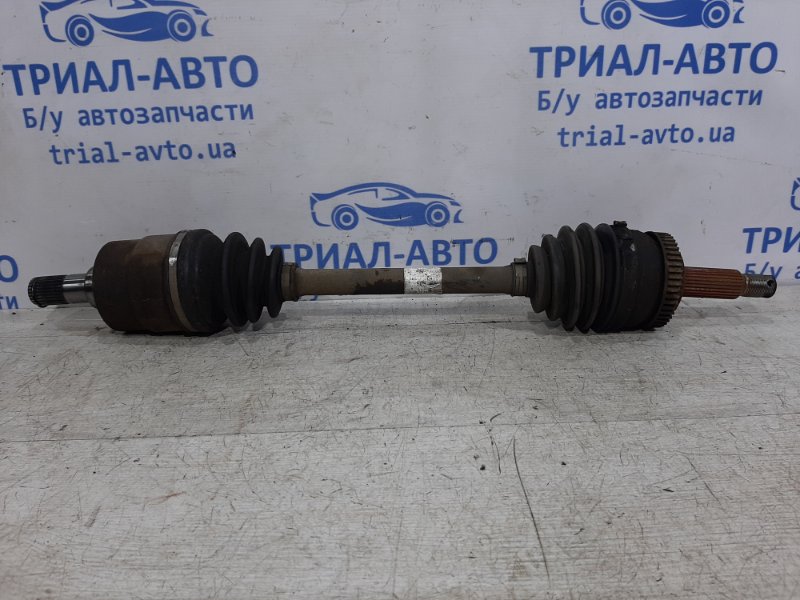 Привод передний левый АКПП Hyundai Tucson 2004-2009 JM 2.0 дизель 495012E900 Б/У