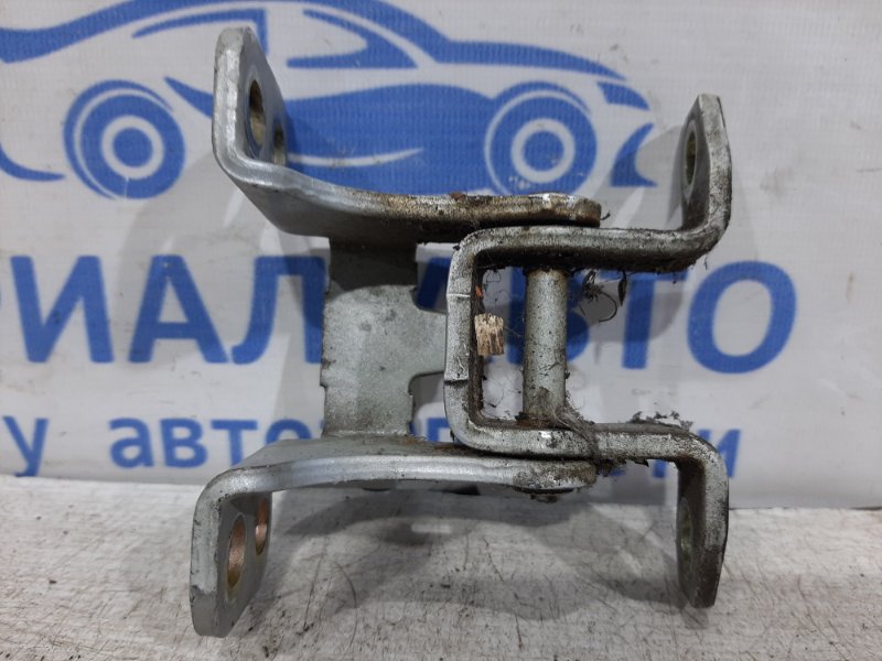 Петля крышки багажника Suzuki Grand Vitara 2005-2016 JT 2.0 6951065J00 Б/У