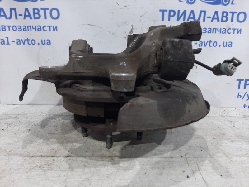 Цапфа задняя правая со ступицей Captiva 2011-2018 C140 2.2 diesel