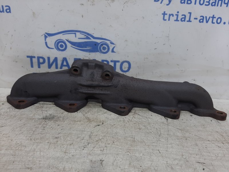 Коллектор выпускной Chevrolet Captiva 2011-2018 C140 2.2 diesel 96868295 Б/У