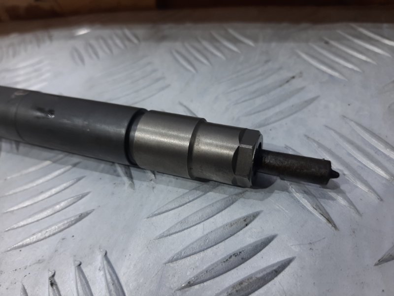 Форсунка топливная IX35 2010-2017 LM 2.0 diesel