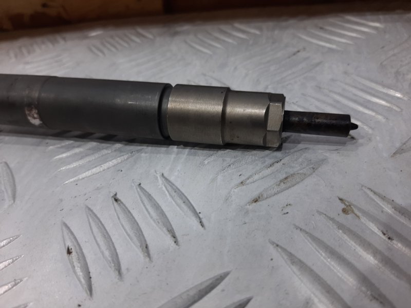Форсунка топливная IX35 2010-2017 LM 2.0 diesel