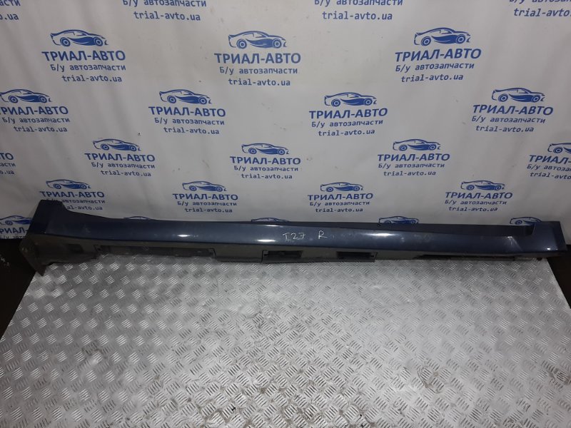 Накладка порога внешняя правая правая Toyota Avensis 2009-2018 T27 1.8 бензин 7585005010 Б/У