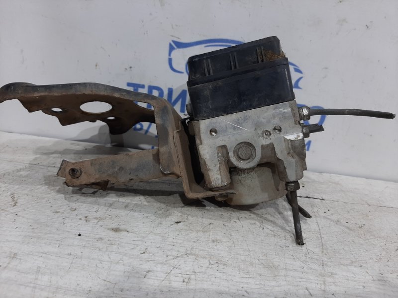 Блок abs RAV 4 2005-2012 A30 2.0 бензин