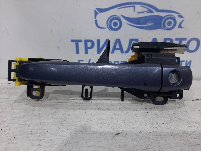 Ручка двери внешняя передняя левая Toyota Avensis 2009-2018 T27 1.8 бензин 6921105914 Б/У
