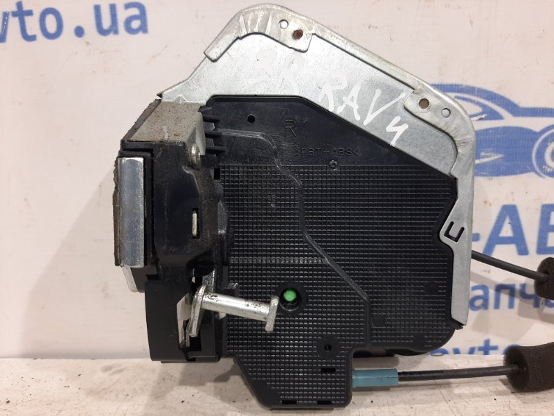 Замок двери задний правый RAV 4 2005-2012 A30 2.0 бензин