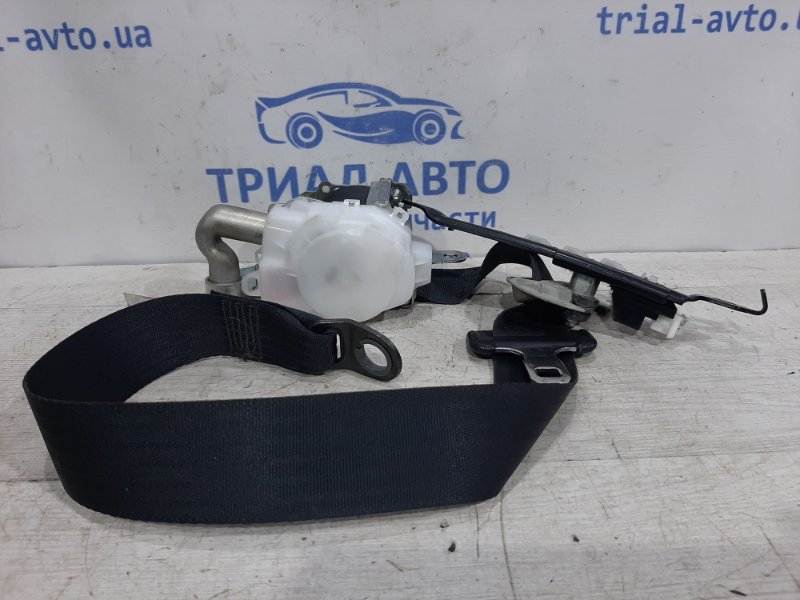 Ремень безопасности передний правый Toyota Avensis 2009-2018 T27 1.8 бензин 7321005080C1 Б/У