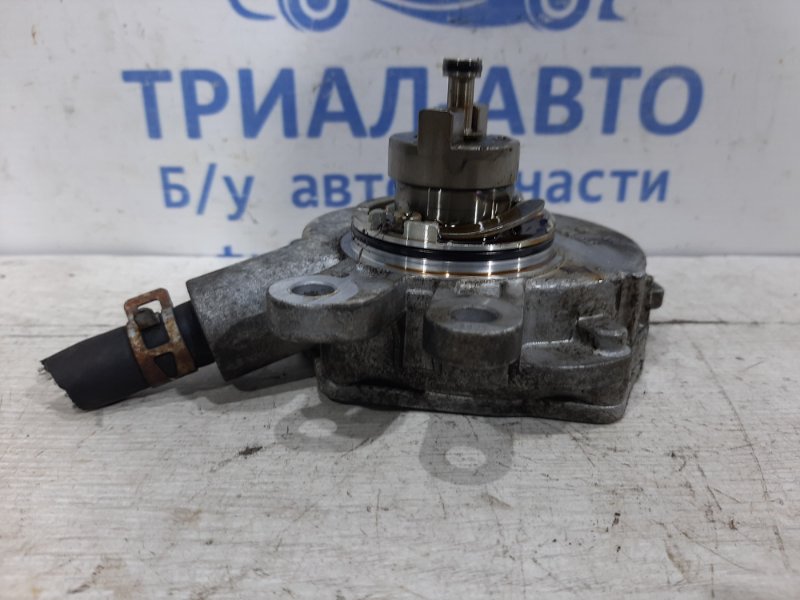 Насос вакуумный Avensis 2009-2018 T27 1.8 бензин Насос вакуумный Avensis 2009-2018 T27 1.8 бензин