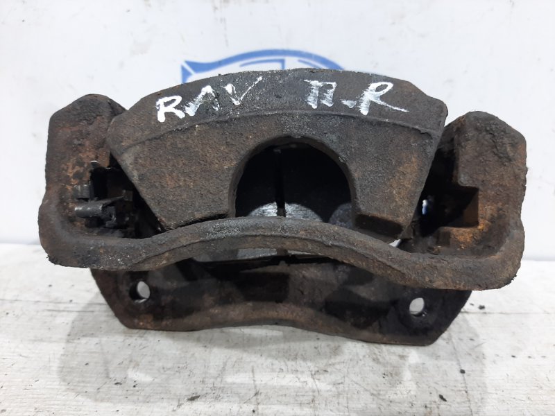 Суппорт передний правый RAV 4 2005-2012 A30 2.0 бензин