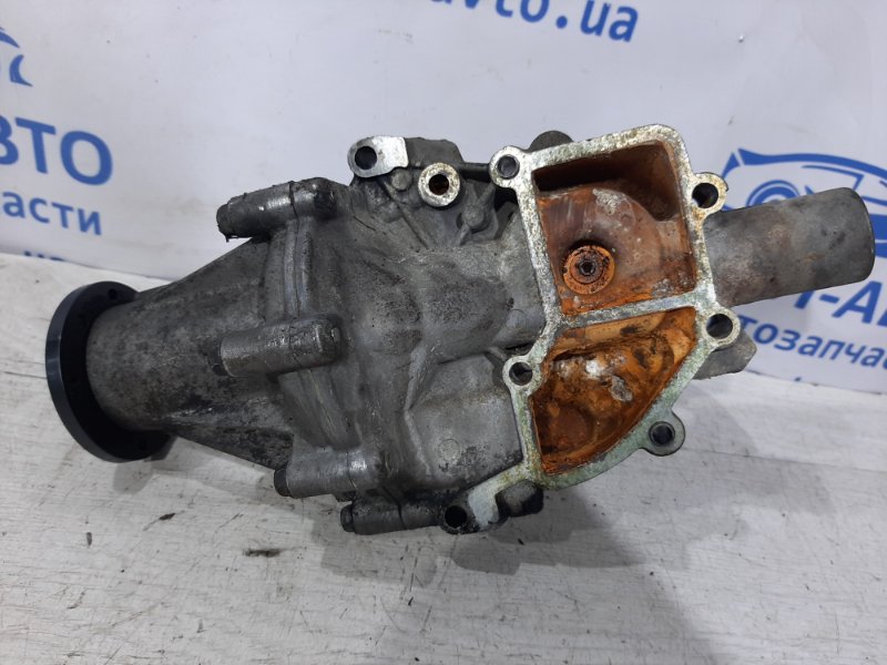 Помпа Rexton 2001-2007 Y200 2.7 D27DT