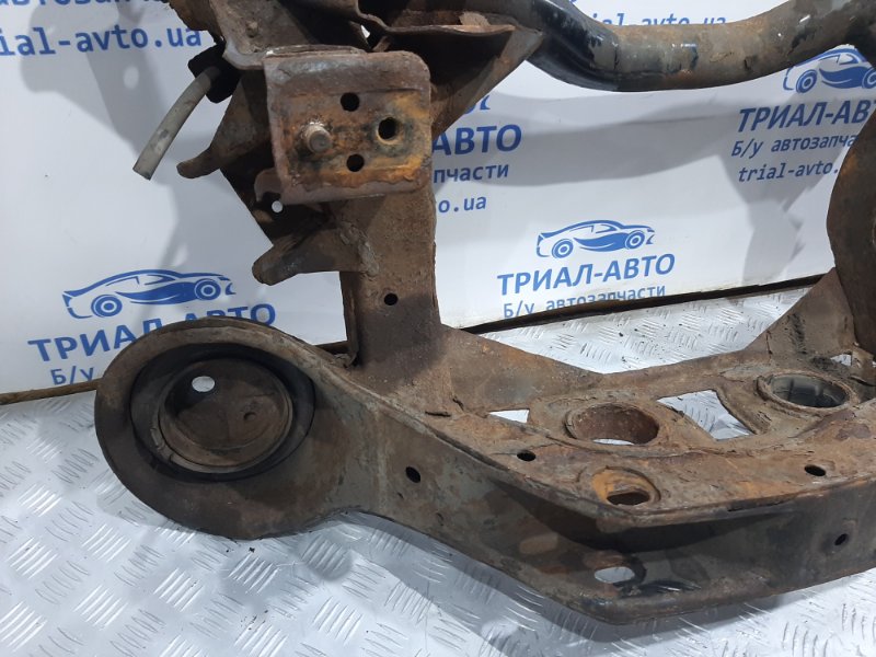 Балка задней подвески Pajero Wagon 1999-2006 3 3.2 дизель