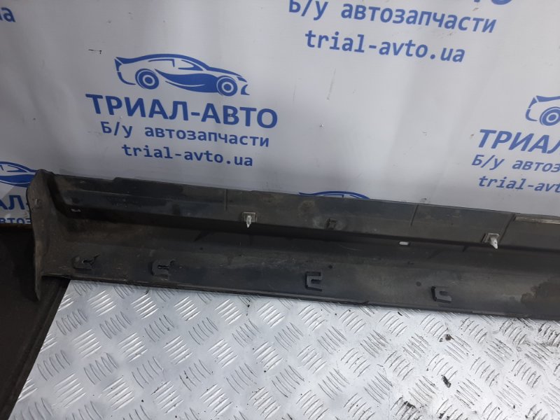 Накладка порога внешняя левая Lancer 2003-2009 9 1.6