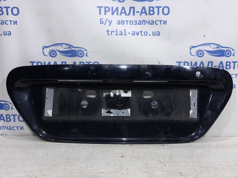 Накладка крышки багажника Mitsubishi Lancer 2003-2009 9 1.6 MN161236HA Б/У