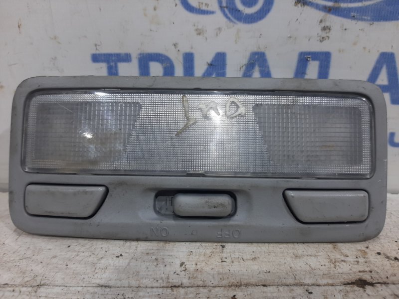 Плафон передний Mitsubishi Outlander 2003-2007 CU 2.4 MR330803 Б/У
