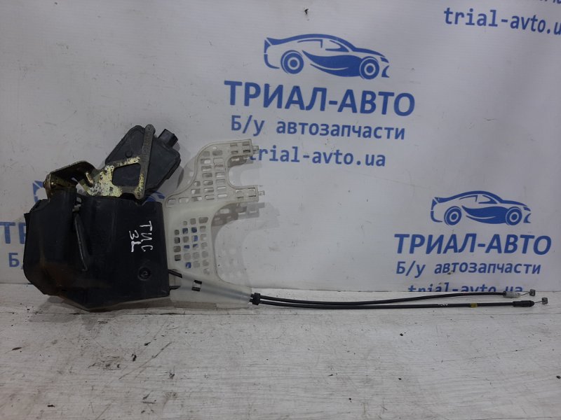 Замок двери задний левый Hyundai Tucson 2004-2009 JM 2.0 diesel 814102E010 Б/У