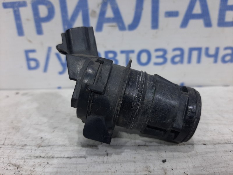 Насос омывателя стекла Prado 2002-2009 J120 3.0 Diesel
