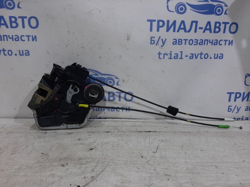Замок двери задний правый Toyota Prado 2002-2009 J120 3.0 Diesel 6905060070 Б/У
