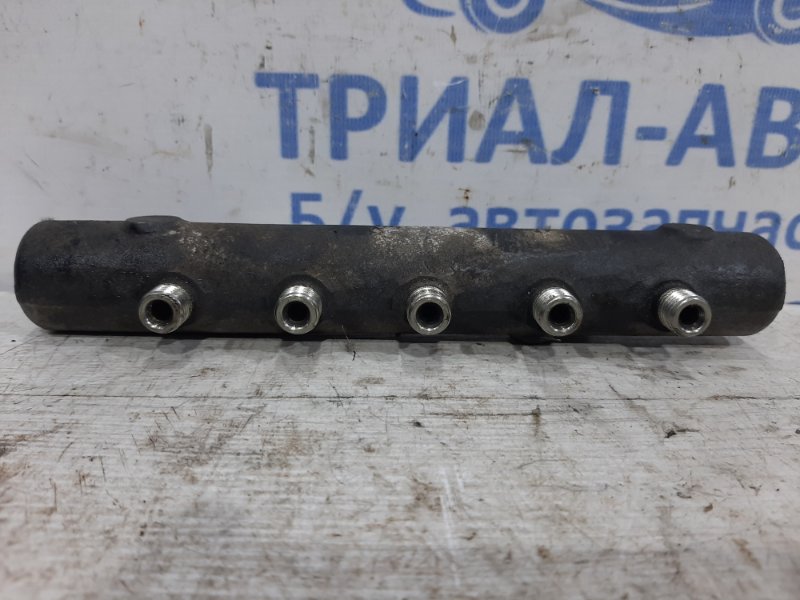 Топливная рампа Mitsubishi L200 2006-2015 KB 2.5 Diesel 1465A034 Б/У