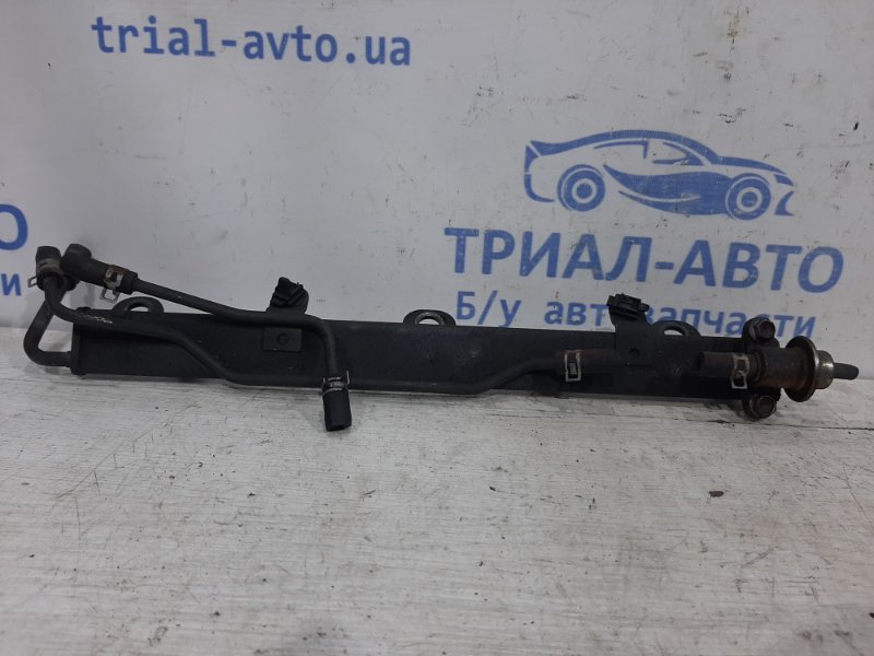 Топливная рампа Suzuki Grand Vitara 2005-2016 JT 2.0 1573065J00 Б/У