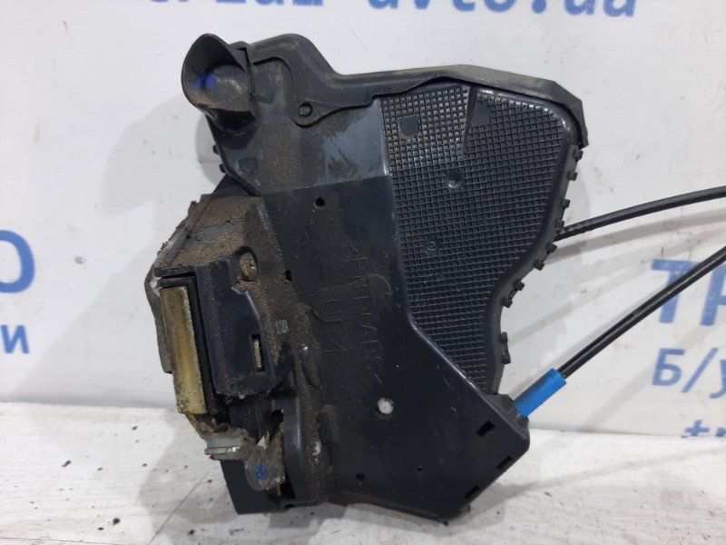 Замок двери передний правый Avensis 2003-2009 T25 2.0 diesel