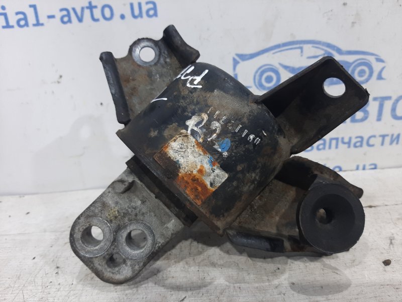 Подушка ДВС левая Kia Ceed 2006-2012 ED 1.4 бензин G4FA 218301M000 Б/У