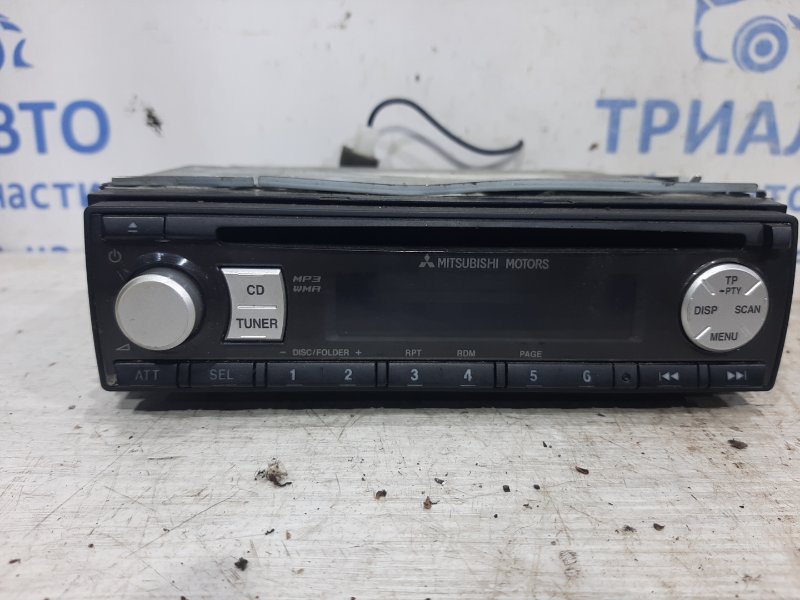 Магнитофон Mitsubishi Pajero Sport 1996-2008 K9 2.5 Diesel MZ313591 Б/У