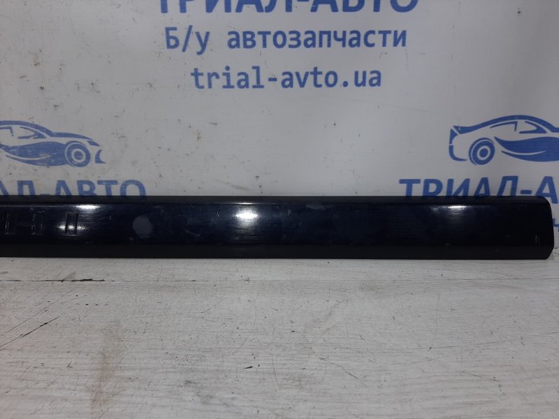 Накладка двери передняя левая Mitsubishi Pajero Sport K9 2.5 Diesel