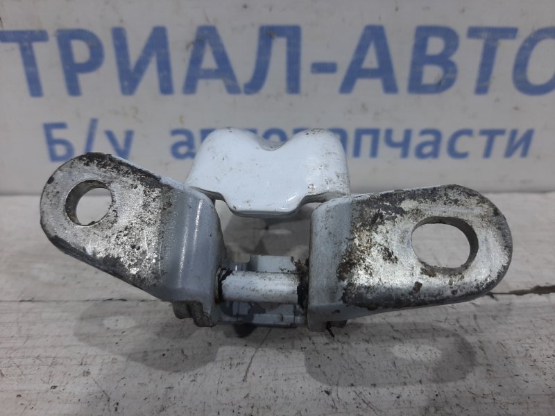 Петля двери задней левой нижняя Ceed 2006-2012 ED 1.4