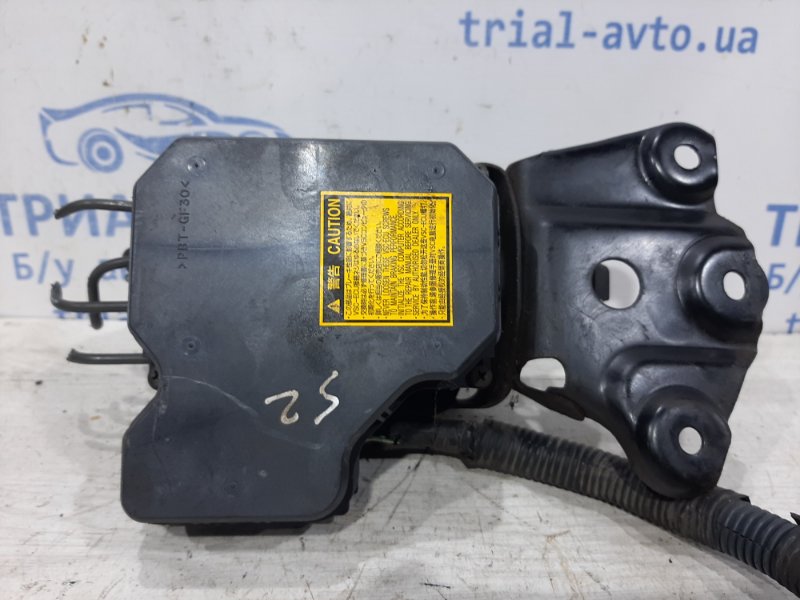 Блок abs RAV 4 2005-2012 A30 2.0 бензин