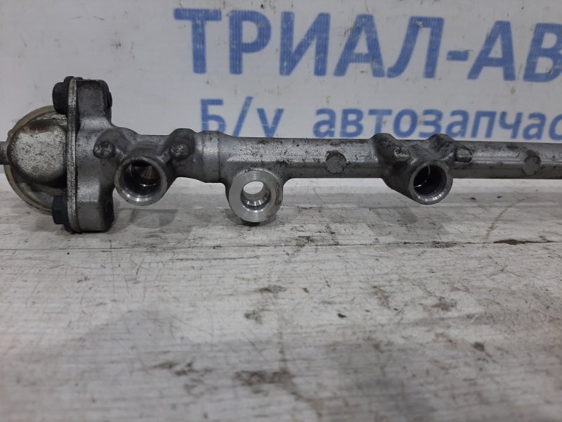 Топливная рампа Toyota RAV 4 A30 2.0 бензин