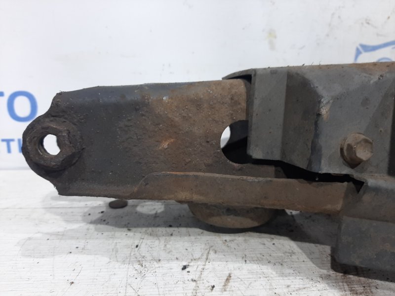 Рычаг задней подвески нижний поперечный (под пружину) Toyota RAV 4 A30 2.0 бензин