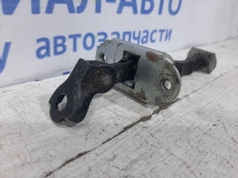 Ограничитель двери задний левый Tiida 2004-2014 C11 1.6 Бензин HR16 МКПП