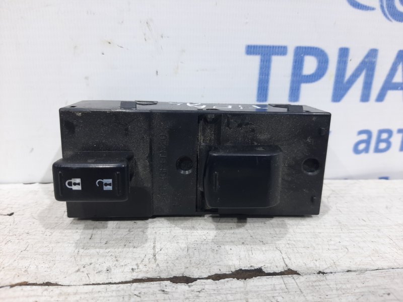 Кнопка стеклоподъемника Nissan Tiida 2004-2014 C11 1.6 Бензин HR16 МКПП 25411EL30A Б/У