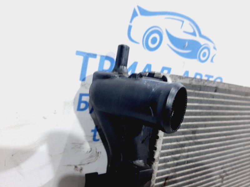 Радиатор основной I30 2011-2017 GD 1.6 Дизель D4FB МКПП Радиатор основной I30 2011-2017 GD 1.6 Дизель D4FB МКПП