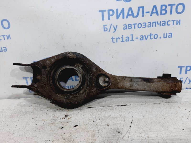 Рычаг задней подвески нижний поперечный (под пружину) I30 2011-2017 GD 1.6 Дизель D4FB МКПП