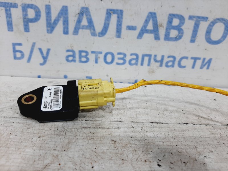 Датчик AIRBAG (удара) Hyundai I30 2011-2017 GD 1.6 Дизель D4FB МКПП 95920A6000 Б/У