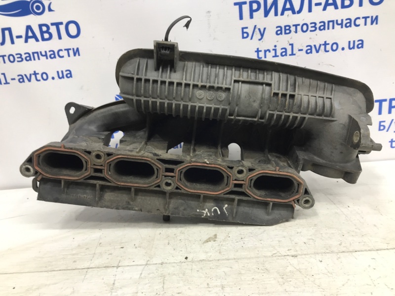 Коллектор впускной пластик Nissan Juke F15 1.6 MR16DDT
