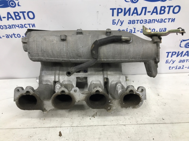 Коллектор впускной пластик Nissan X-Trail T31 2.5 qr25