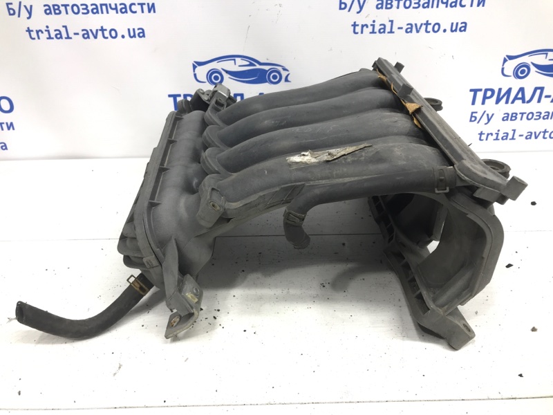 Коллектор впускной пластик Qashqai 2006-2013 J10 2.0