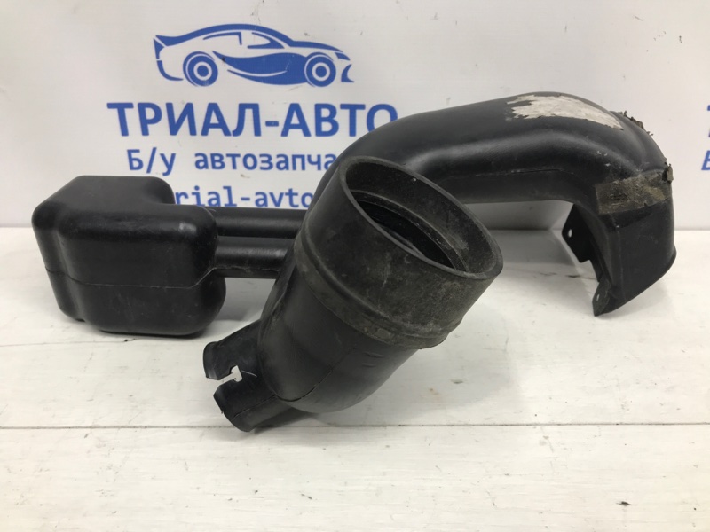 Воздухозаборник Suzuki Grand Vitara 2005-2016 JT 1382065J00 контрактная