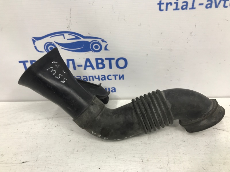 Воздухозаборник Suzuki Swift 2003-2010 RS 0 контрактная