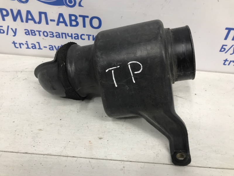 Воздухозаборник Toyota Prado 2002-2009 J120 3.0 дизель 17971-31010 контрактная