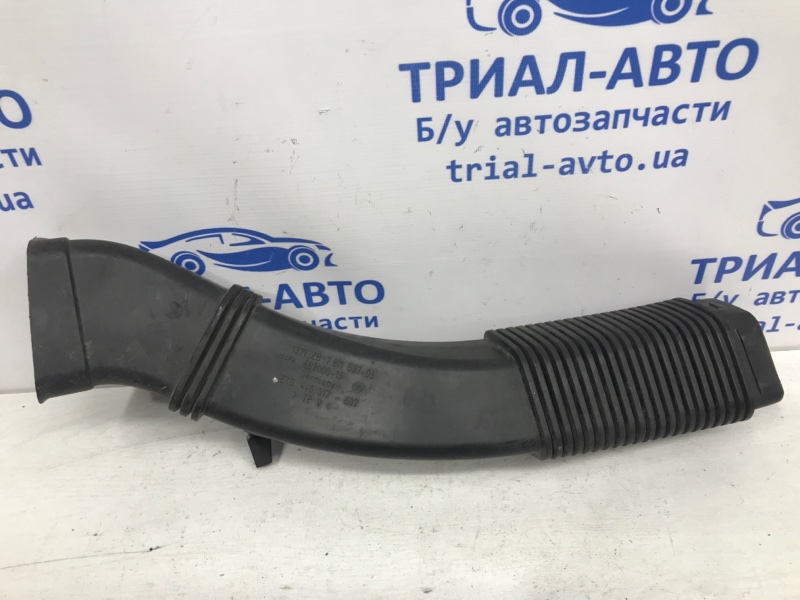 Воздухозаборник 5 2010-2017 F10